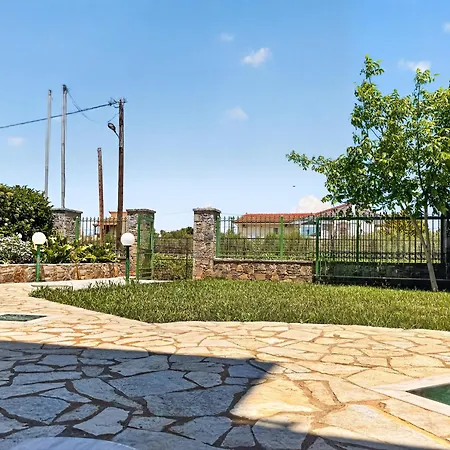 Kosta Galina - Garden Retreat Near The Lejlighed *